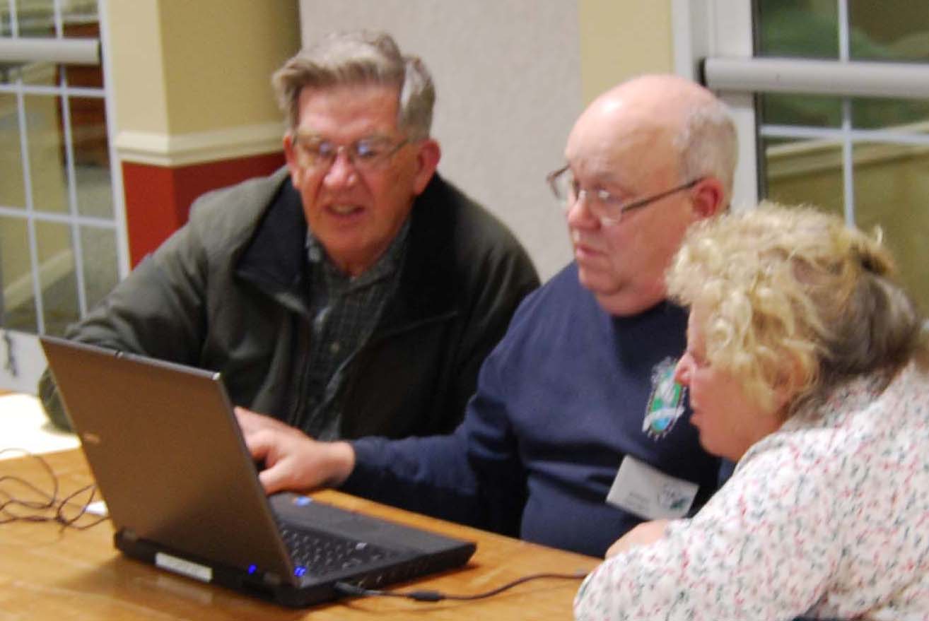 Members search the internet for ancestors